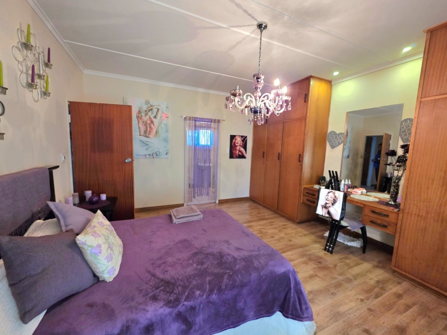4 Bedroom Property for Sale in Panorama Free State